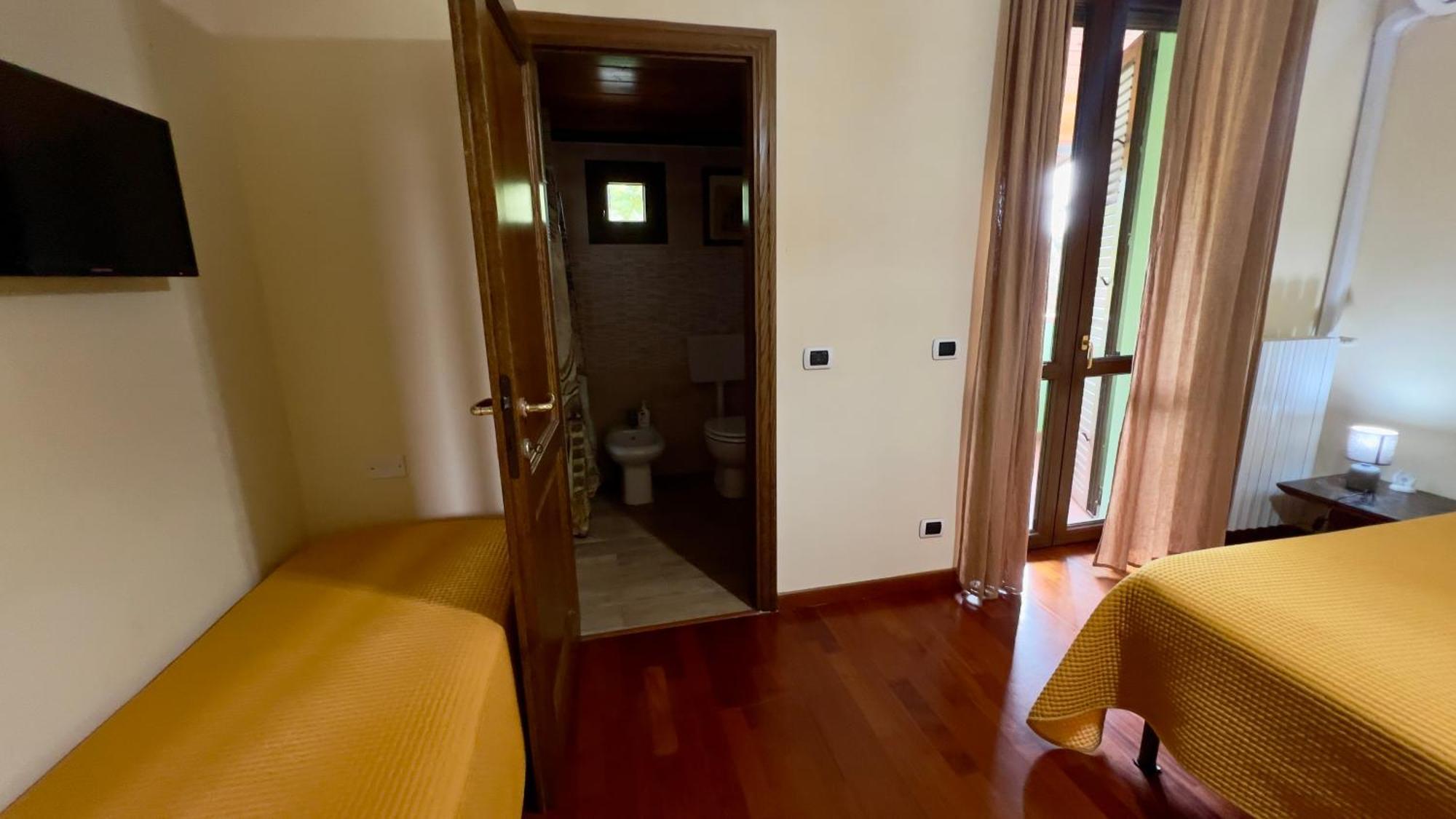 B&B Villa Sabrina アレッツォ エクステリア 写真